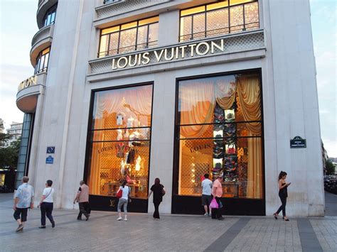 louis vuitton paris online store|original Louis Vuitton store Paris.